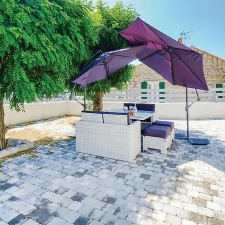 Three-bedroom Holiday In *